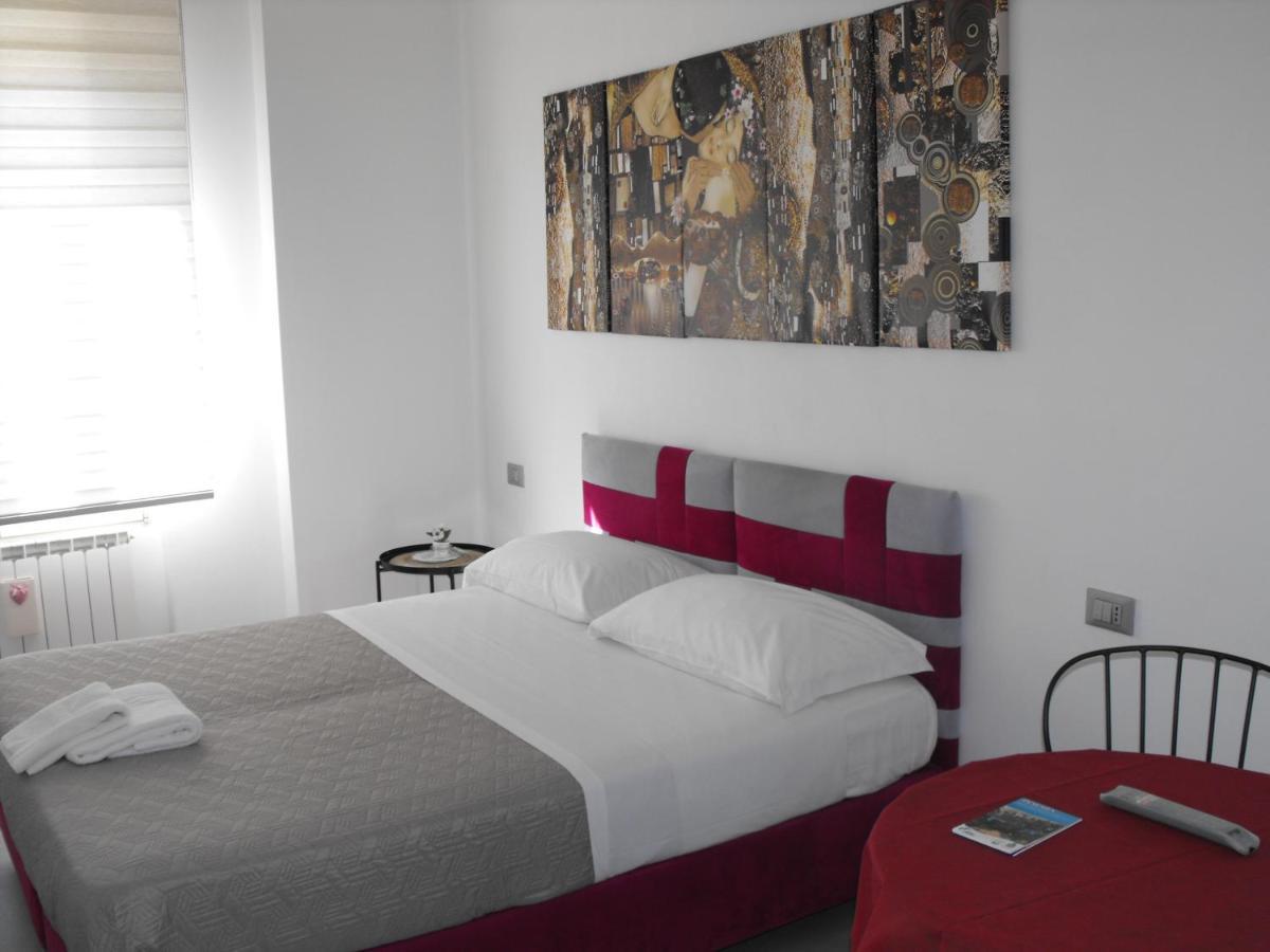 Dimora Chloe B&B Pescara Luaran gambar