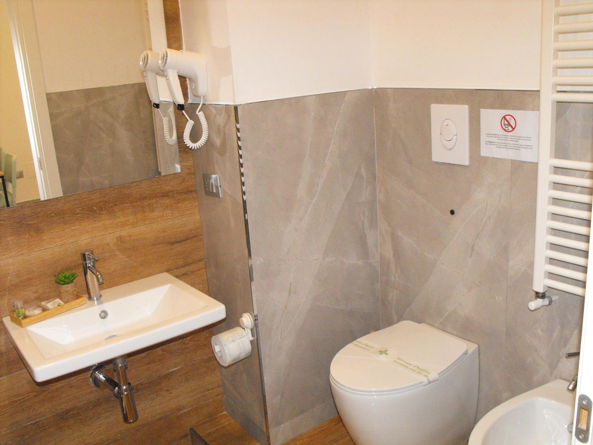 Dimora Chloe B&B Pescara Luaran gambar